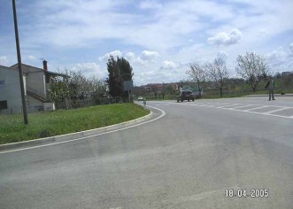 Kako iz Vrvari izaći na cestu Baderna – Poreč ?