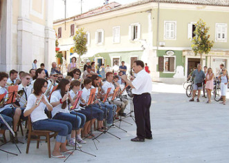 Porečki delfini pripremaju prvi CD