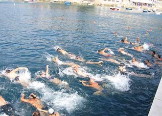 Plivači porečkog kluba za daljinsko plivanje s 2 brončane medalje iz Splita