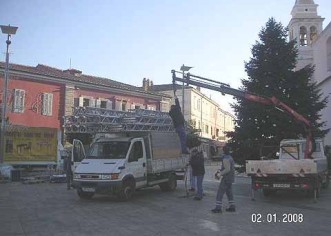 Pozornica demontirana, počeo radni tjedan