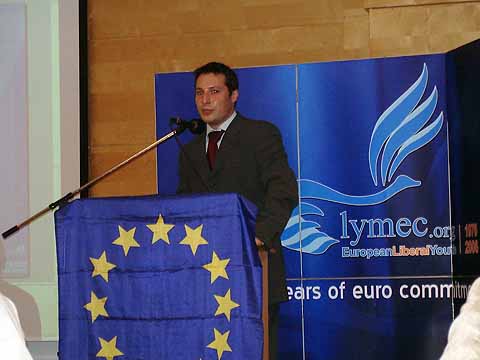 Klub mladih IDS-a primljen u punopravno članstvo Mladih europskih liberala (LYMEC)