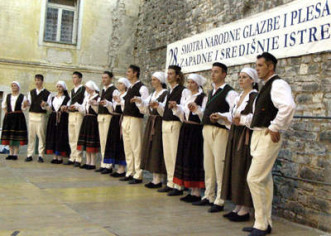Sv. Lovreč – Održana 28. smotra narodne glazbe i plesa zapadne i središnje Istre