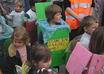 Na Gradskoj rivi održana priredba "Cvjetni korzo"