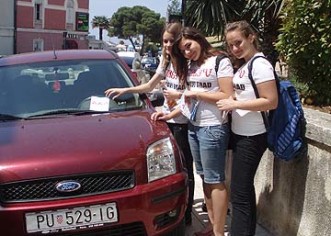 MLADI VOLONTERI „ZDRAVOG GRADA“ ZA POŠTIVANJE PRAVA OSOBA S NVALIDITETOM I PJEŠAKA GRADA POREČA