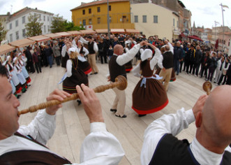 Planuo porečki uskrsni doručak