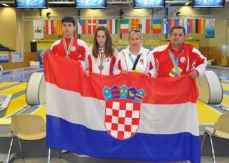 Katja Oplanić – Porečka kuglačica u kategoriji do 14 godina osvojila svoju prvu svjetsku medalju, brončanu