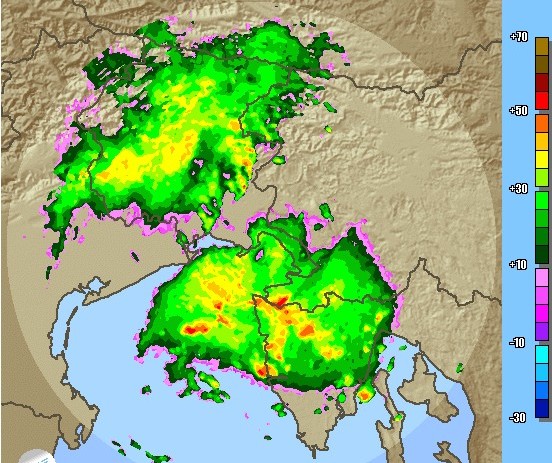 U Poreču od 8 do 9 ujutro palo 63 litre kiše po m2