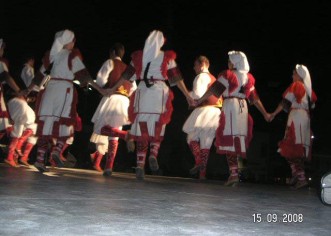 Folklorni ansambl "Bitola" rasplesao Poreč