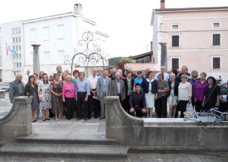 Dva desetljeća Verši na šterni