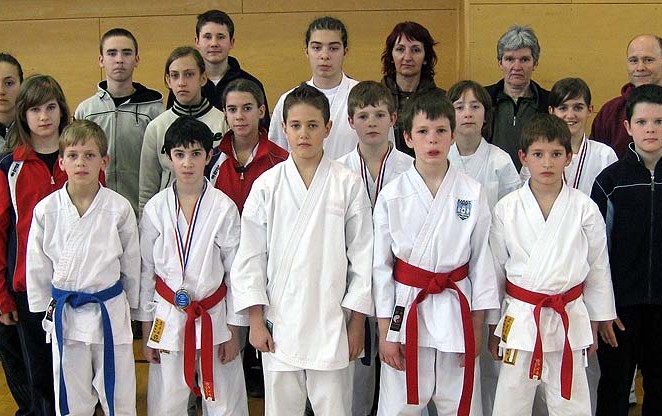 Karatisti iz Istre uspješno na međunarodnom turniru u Ivanić Gradu