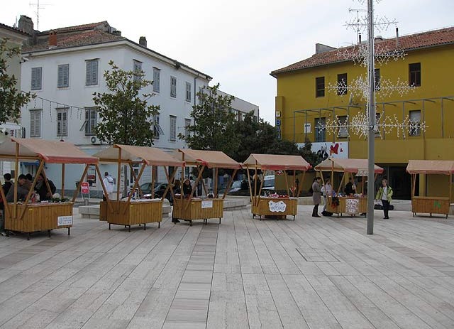 Mali "štanderi" i danas uspješni na Trgu slobode