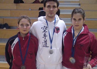 Karatisti Finide sa četiri medalje na međunarodnom turniru Maribor Open 2011