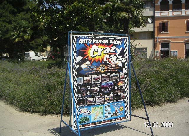 Da li znate što je iza " Crazy cars -a " ?