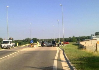 Zabio se u naplatne kućice kod Kanfanara i poginuo