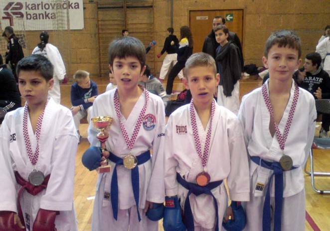 Karate klub Finida u Karlovcu do dvije medalje