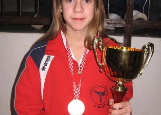 Karate: Paula Turković i Lucija Šipura pozvane u reprezentaciju za nastup u Bratislavi