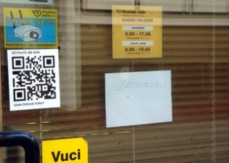 Opljačkana pošta u Červar Portu