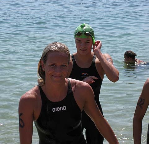 Plivačice i plivači KDPSR Poreč jučer otplivali još jedan CroCup maraton  u Raslini na Prokljanskom jezeru
