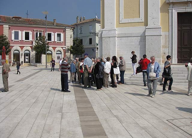 Jučerašnja sjednica Gradskog vijeća započela s izlaganjem Nenada Velenika, direktora ureda Turističke zajednice Grada Poreča