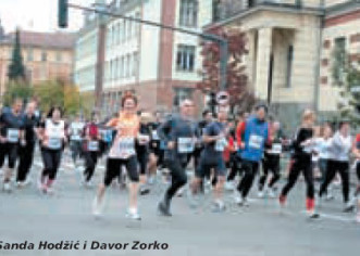 BROJNA ISTARSKA KOLONIJA NASTUPILA NA LJUBLJANSKOM POLUMARATONU