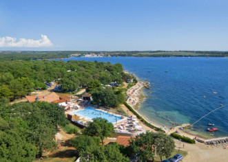 SUSRETI NATURISTA U NATURISTIČKOM RESORTU SOLARIS