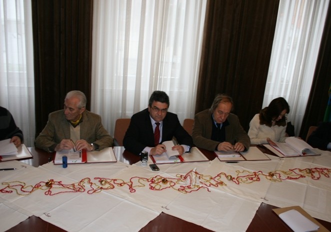 Potpisan Ugovor o rekonstrukciji škole u Vrvarima