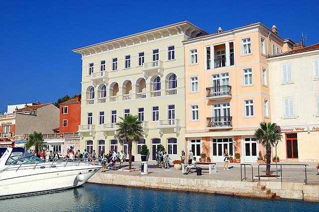 Porečka riva dobiva Valamar Riviera Hotel and Residence****, yacht hotel s romantičnim apartmanima
