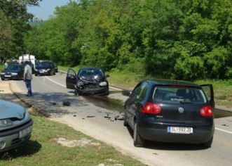 CESTA FUNTANA – POREČ: Više ozlijeđenih u sudaru