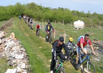 Biciklistički Klub Poreč uspješno organizirao biciklijadu uz druženje u Baredinama