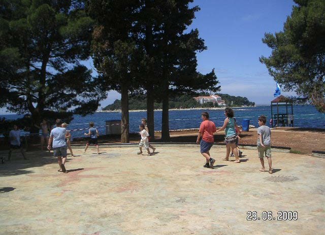 Poreč na friškom zraku ( ljetni kamp, sajam starina, gradilišta i parking )