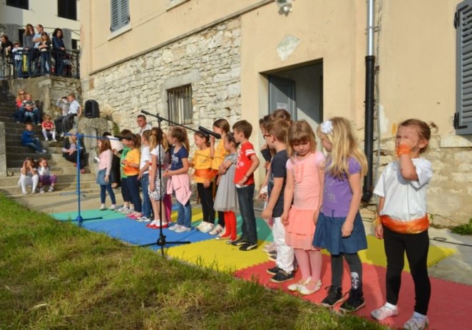 Održan Dan otvorenih vrata Društvenog centra Stara škola u Vrsaru