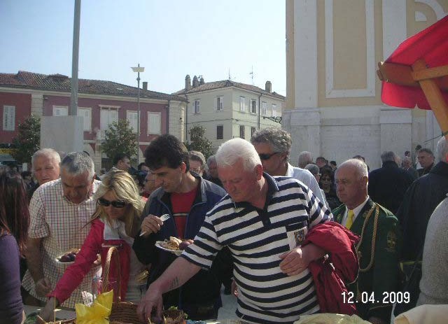 Uskrsni promet : Poreč ugostio 3.576 turista i zabilježio 13.360 noćenja