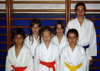 Karate: 7 medalja za Finidu na turniru u Kastvu