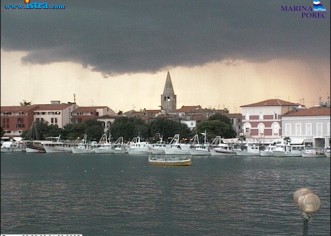 Obilna kiša jučer, 4.8., navečer – podaci sa meteo stanice u gradskoj marini