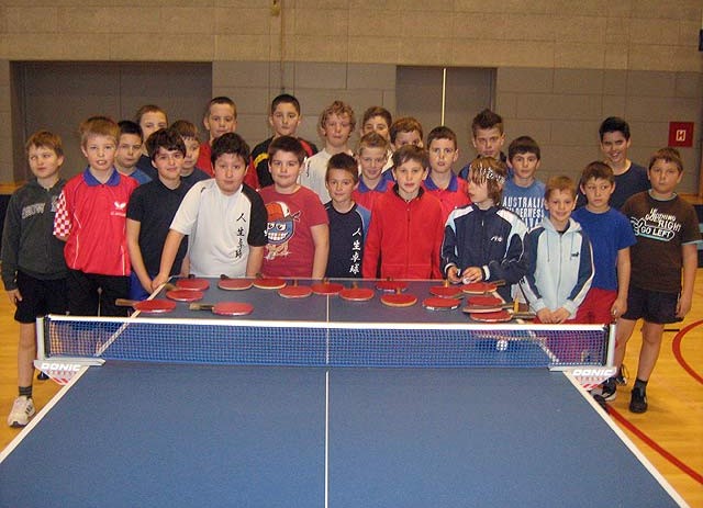Stolni tenis : Mlađi kadeti Svetog Lovreča prvim mjestom izborili nastup na prvenstvu Hrvatske