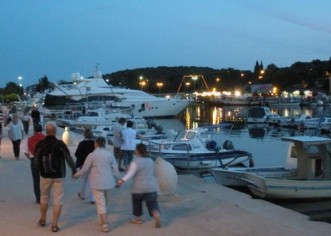 Turizam Vrsara u minusu