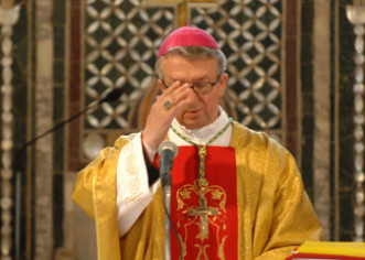 Papa se smilovao, Milovan ostaje