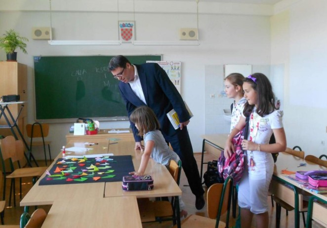 Jovanović najavio deblokadu računa vrsarske škole