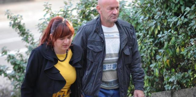 Zametnuti CD-i odgodili suđenje Kosovim atentatorima