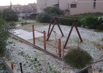 Južnu Istru i Poreč zasuo zrnat snijeg (grašica), ispred Poreča prošle tri pijavice