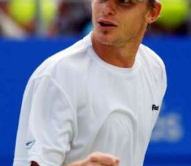 76normal_roddick.jpg