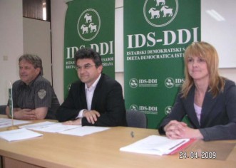IDS Poreča – ekipa za izbore: Edi Štifanić, Edo Kos i Nataša Basanić-Ćuš