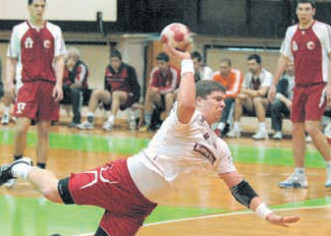 TEO ČORIĆ, MLADI RUKOMETAŠ “POREČA”, NAJPERSPEKTIVNIJI SPORTAŠ GRADA I NAJBOLJI KADETSKI PIVOT MEDITERANA