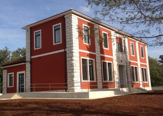 U utorak, 5. veljače, MO Vrvari poziva na svečano otvaranje renovirane škole u Vrvarima