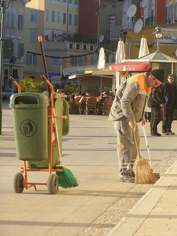 U ROVINJ STIŽU KOLICA I ELEKTRIČNA VOZILA