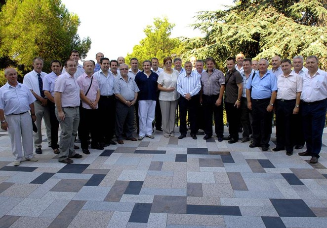 Predsjednik Mesić primio načelnicu i načelnike istarskih općina
