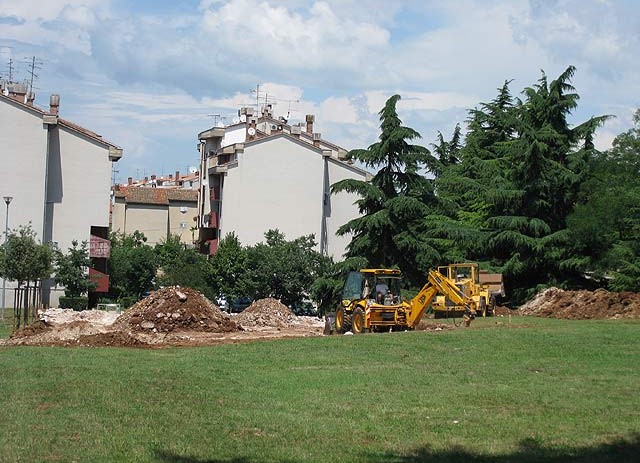 Iskop i radovi u naselju Mate Balote