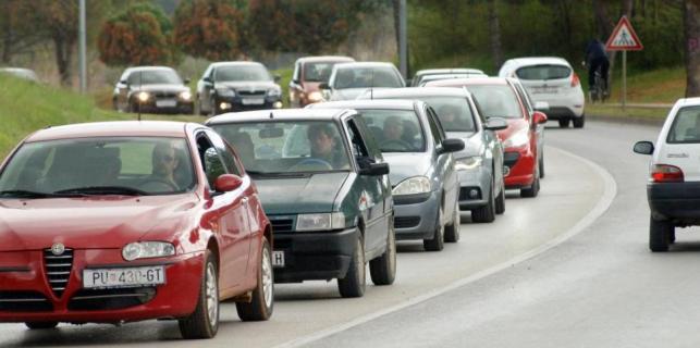 Kolone na cesti zbog porečkog rallyja