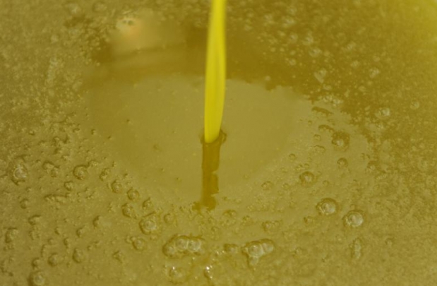 Zbog ovih osam neobičnih razloga maslinovo ulje svakako treba imati u kući