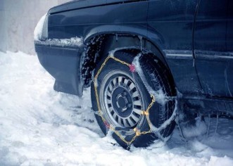 Nova pravila o zimskoj opremi za sva vozila; ne poštujete li ih, kazna je 700 kn